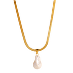 Irregular Pearl Necklace