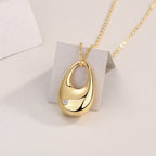 Aurélie Moissanite Necklace