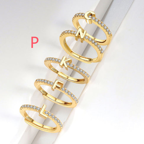 Ring med initialbokstav