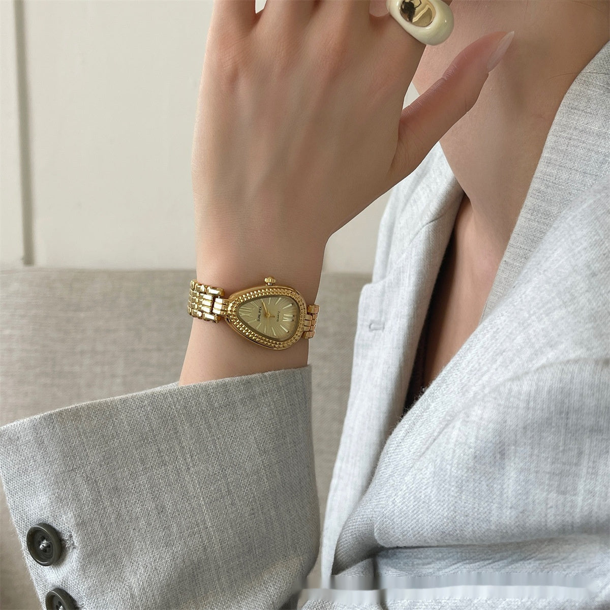 Serpina Watch