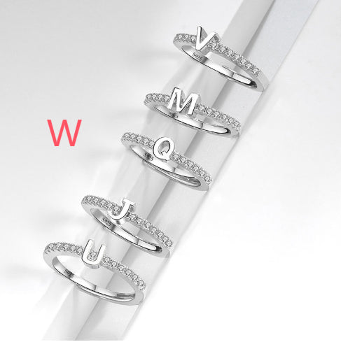 Ring med initialbokstav