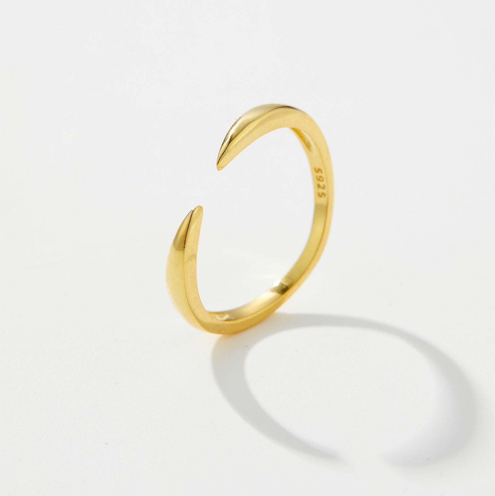 Aveline Ring