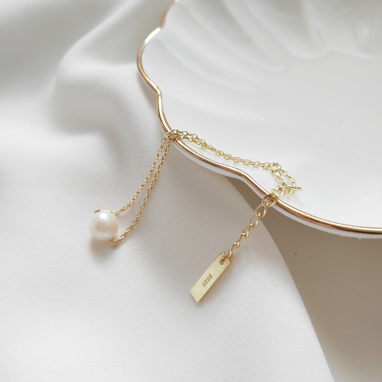 Amélie Pearl Chain Bracelet
