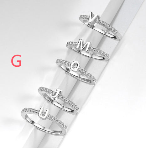 Ring med initialbokstav